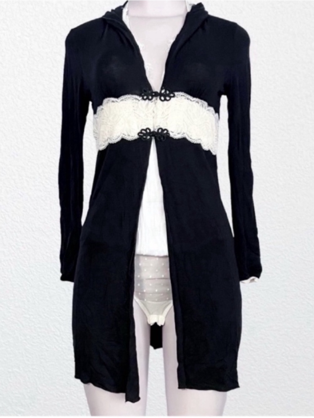 Tart Jersey Knit Jacket Robe Cardigan with Lace Inset SZ S Black Cream